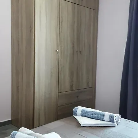 Maistros Seafront Apartment